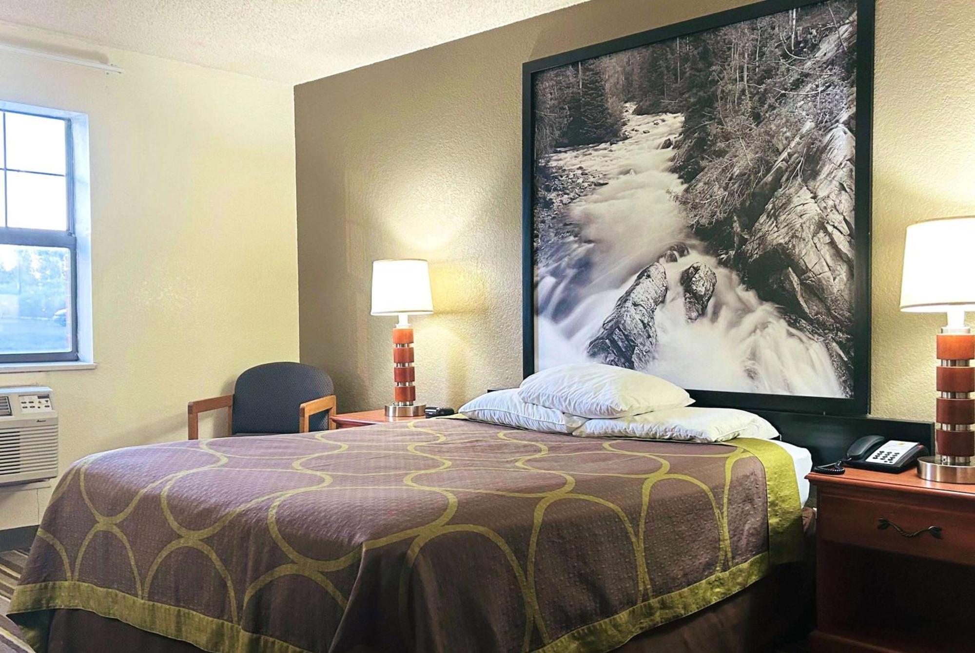 Super 8 By Wyndham Colorado Springs/Afa Area Hotell Eksteriør bilde